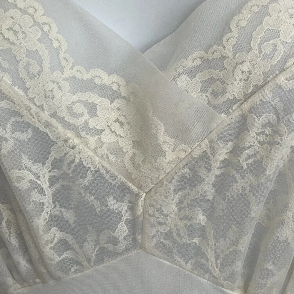 Vintage Henson Kickernick Ivory Nylon Lace Slip Midi Dress S Nightgown Bride